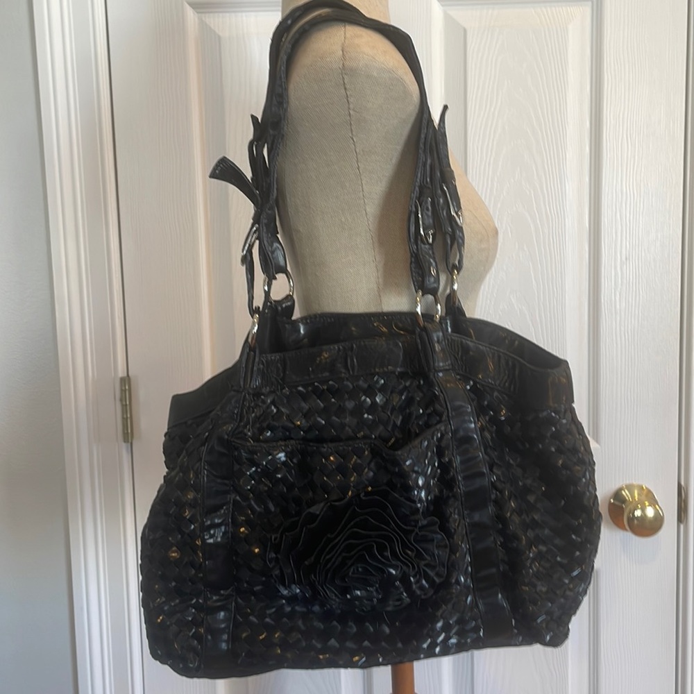 In’s Shoulder bag black flower textured